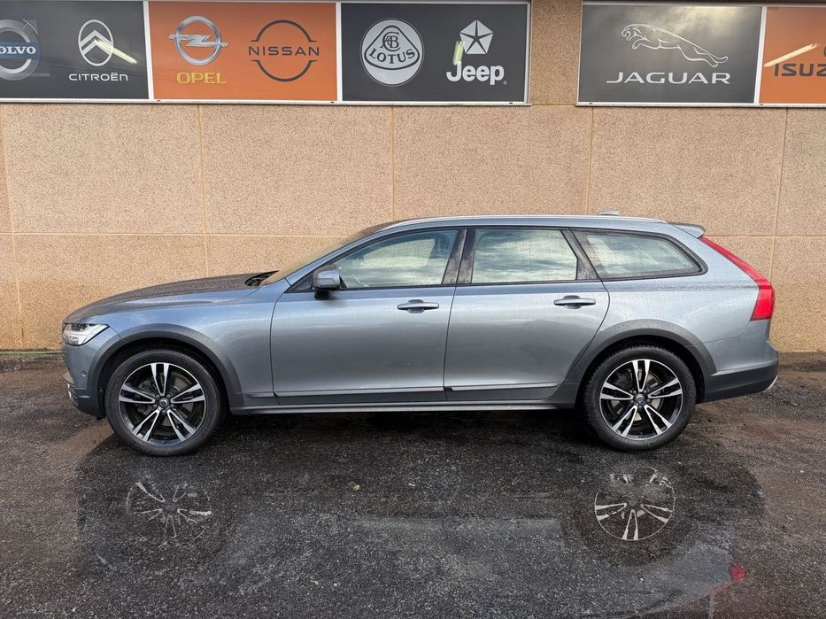 Volvo V90 Cross Country 2.0 D4 Pro AWD Geartronic
