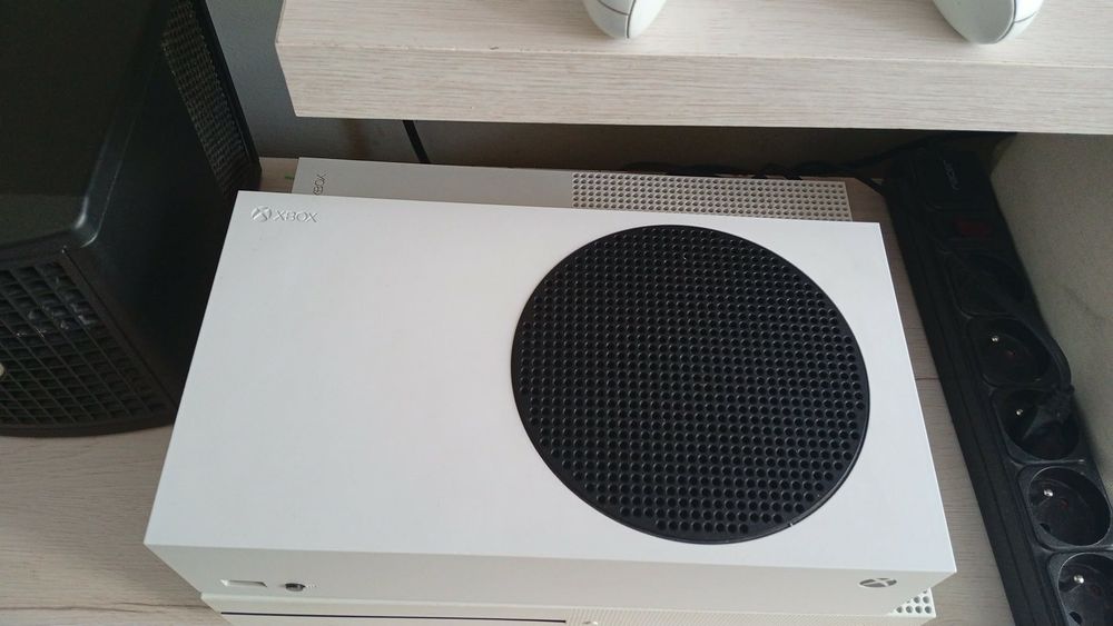 Xbox Series S Biały