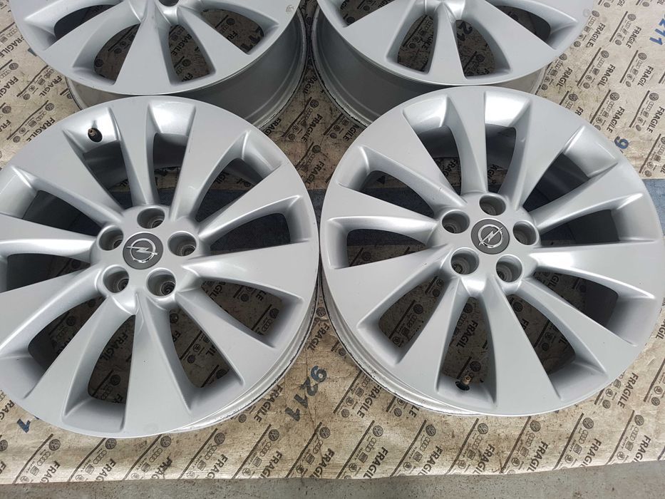 Felgi alu oryginał Opel Mokka  X Trax  opel Astra J K 5x105 7jX18 ET38 TPMS