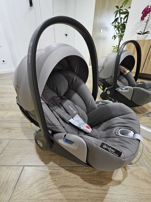 Zestaw fotelików Cybex: Cloud Z i-Size + Sirona Z i-Size + baza lsofix