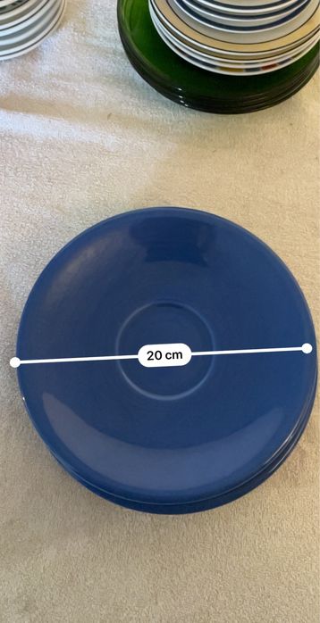 2 pratos de cafe/sobremesa azul marinho