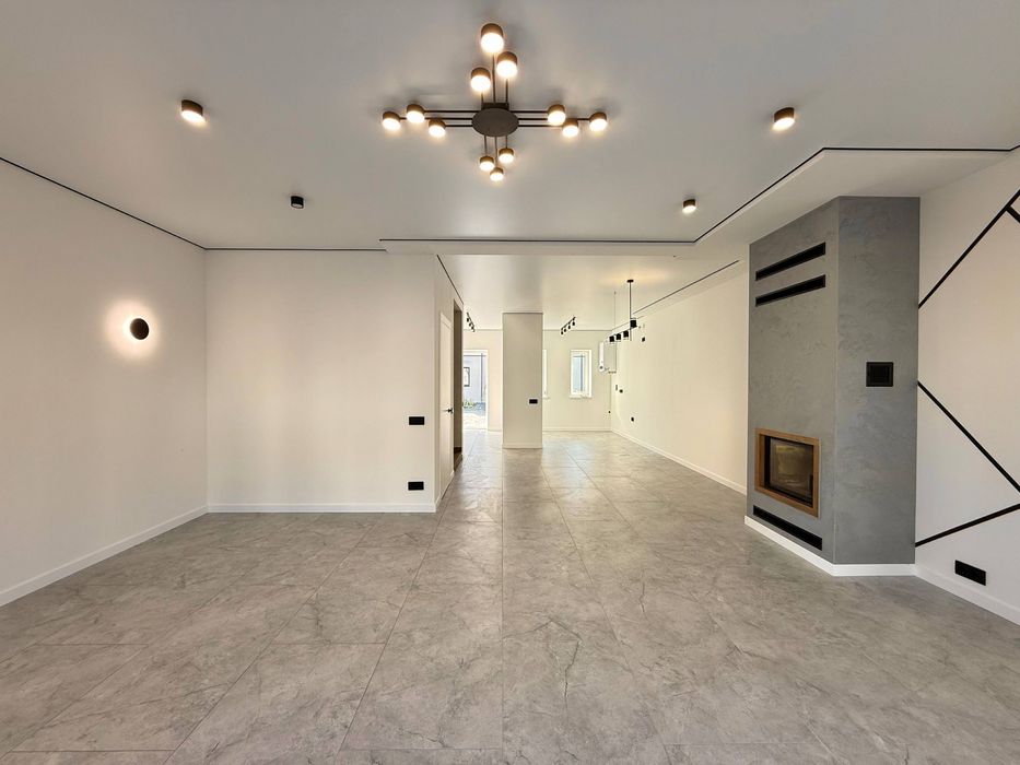 Продаж таунхауса із ремонтом у Крихівцях біля Калинової Слободи