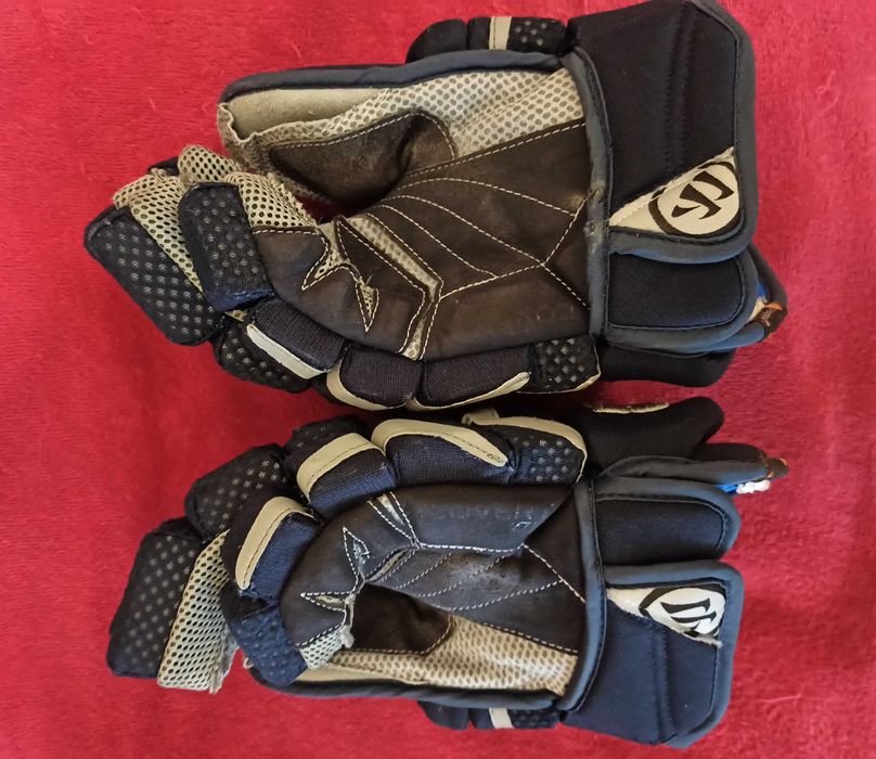 Перчатки хоккейные WARRIOR COVERT DT1