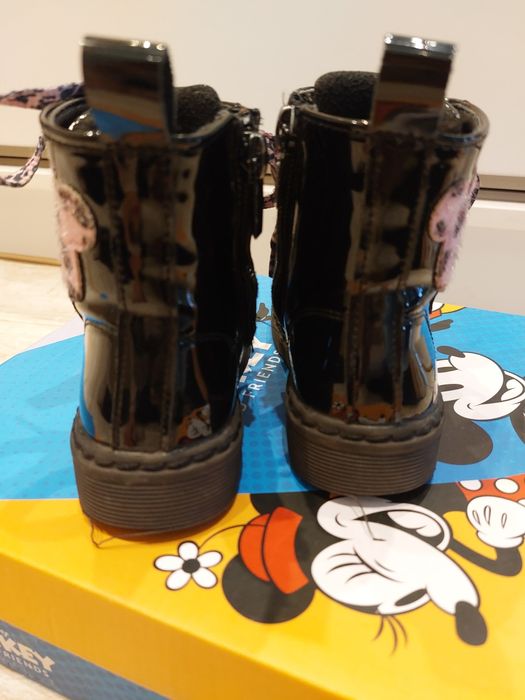 Sprzedam buty Disney Mickey and friends