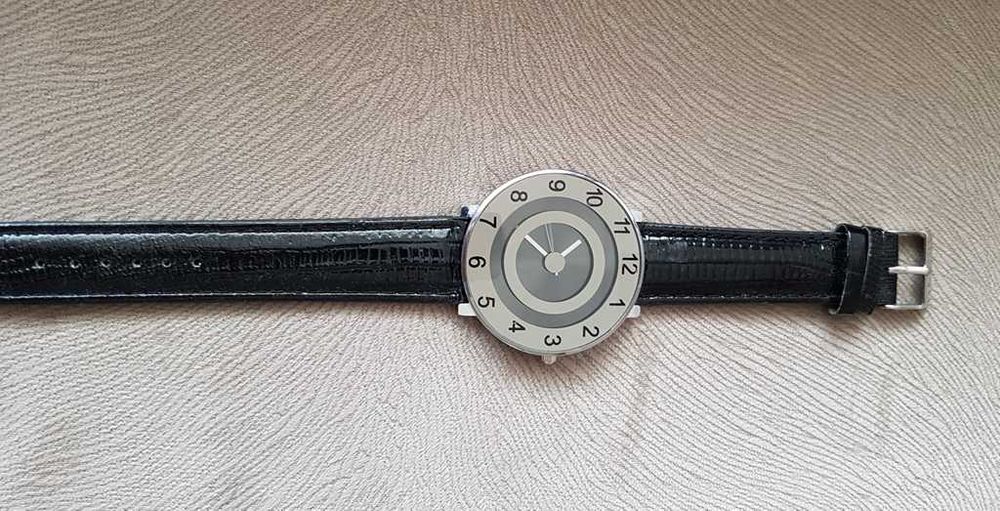Designerski zegarek damski Fuka