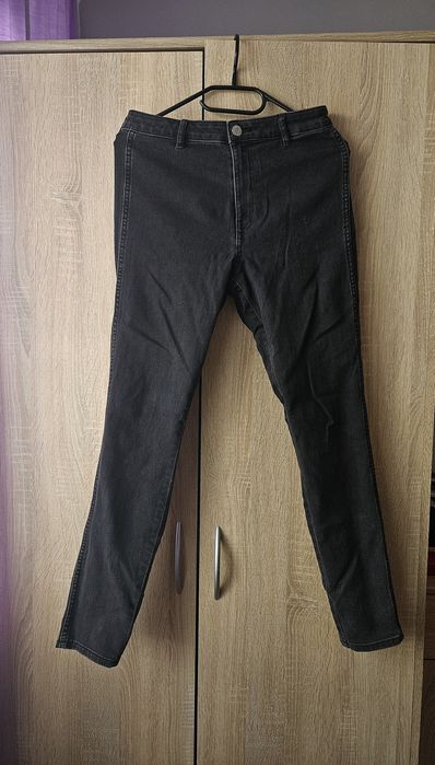 Jeansy skinny z wysokim stanem
