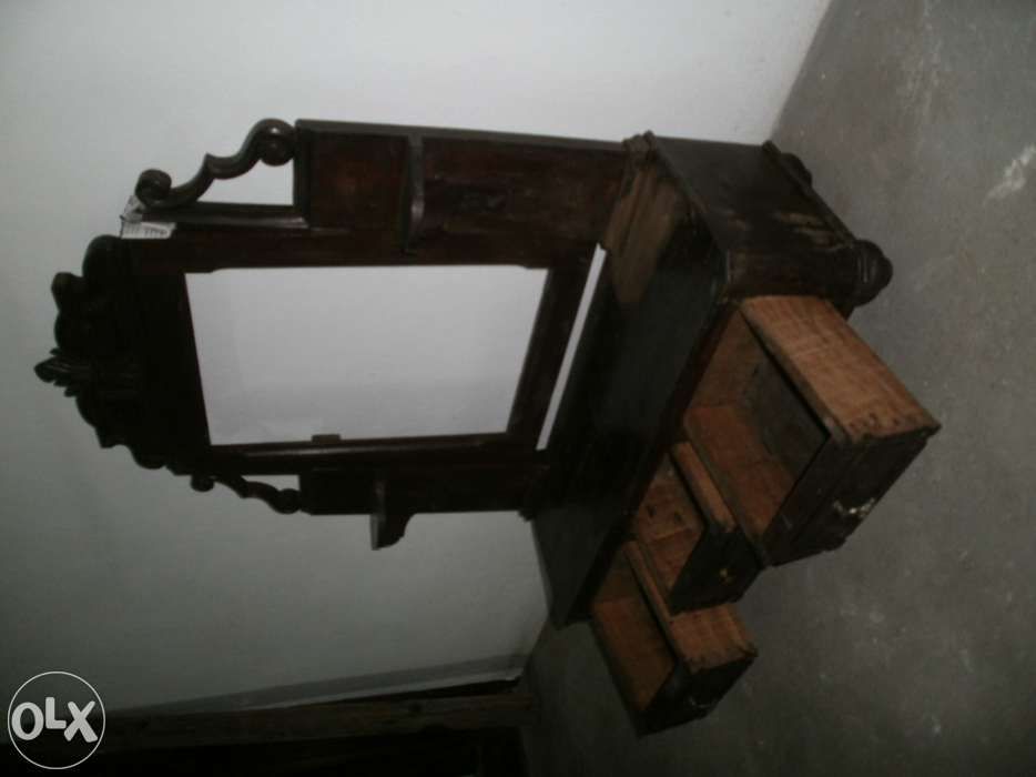 Toucador antigo para restauro