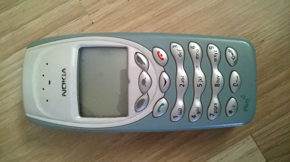 Telefon Nokia 3410 (uszkodzony, dla kolekcjonera)