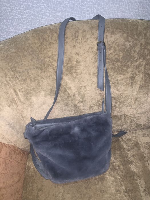 Новая сумка  фирменная мех