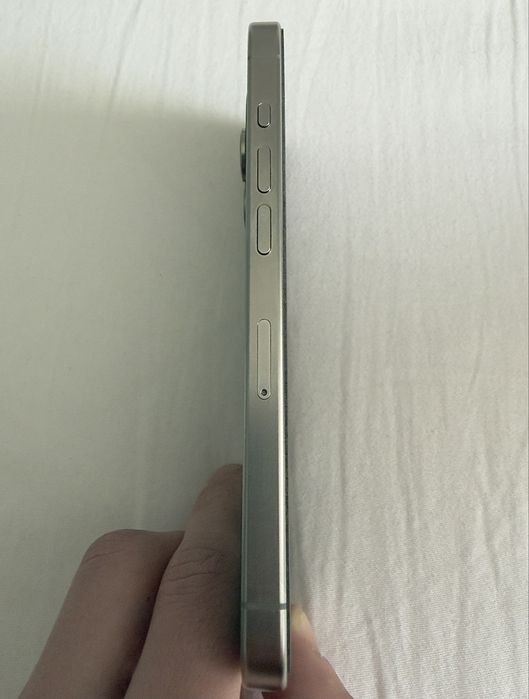 iPhone 15 Pro 128GB | 89% bateria | pudełko + 4 etui