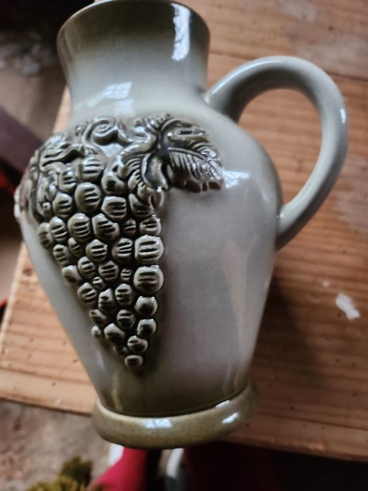 Caneca para vinho ou cerveja ou decoração