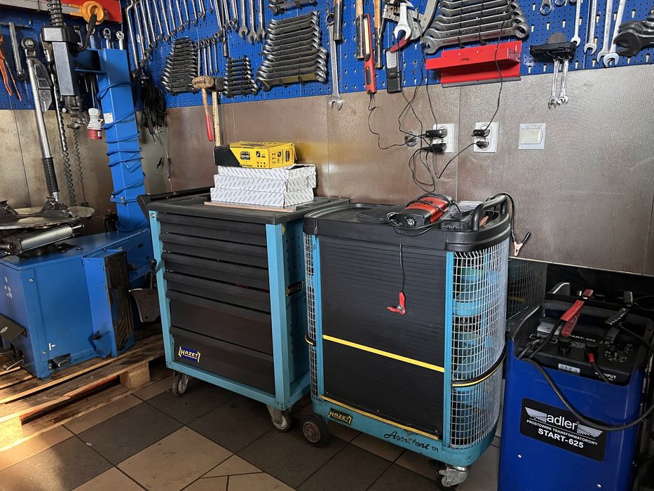 Wozek warsztatowy szafka narzedziowa wyposazenie likwidaja wyprzedaz