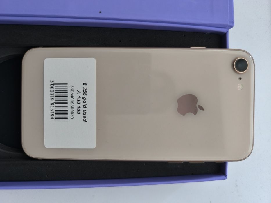 Iphone 8 gold 256