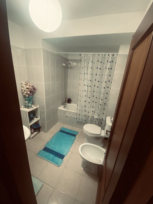 Quarto com casa de banho individual