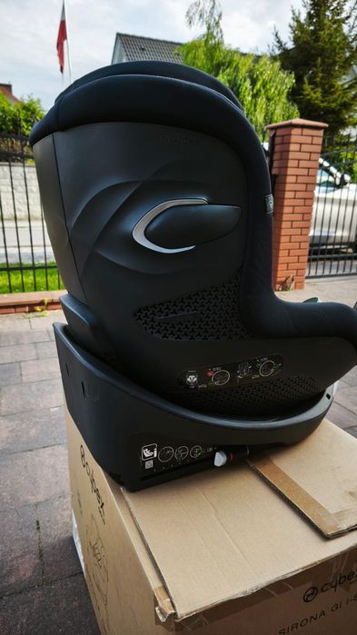 Fotelik samochodowy Cybex Sirona