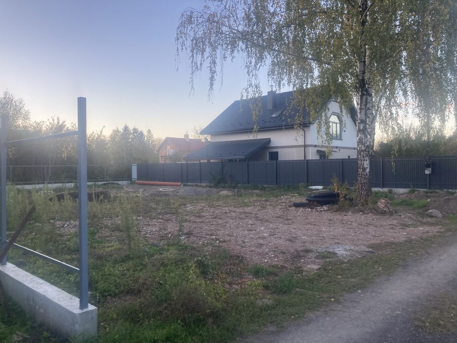 Продаж земельної ділянки с. Підрясне (р-н Фуджікури) - More