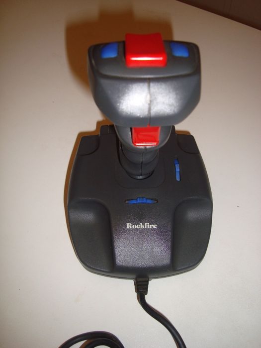 Joystick para PC, Vários.