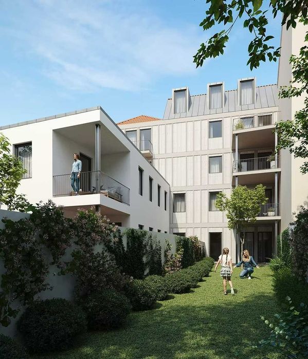 T3 Duplex com Jardim e Garagem Dupla em Cedofeita, Porto | Luxo