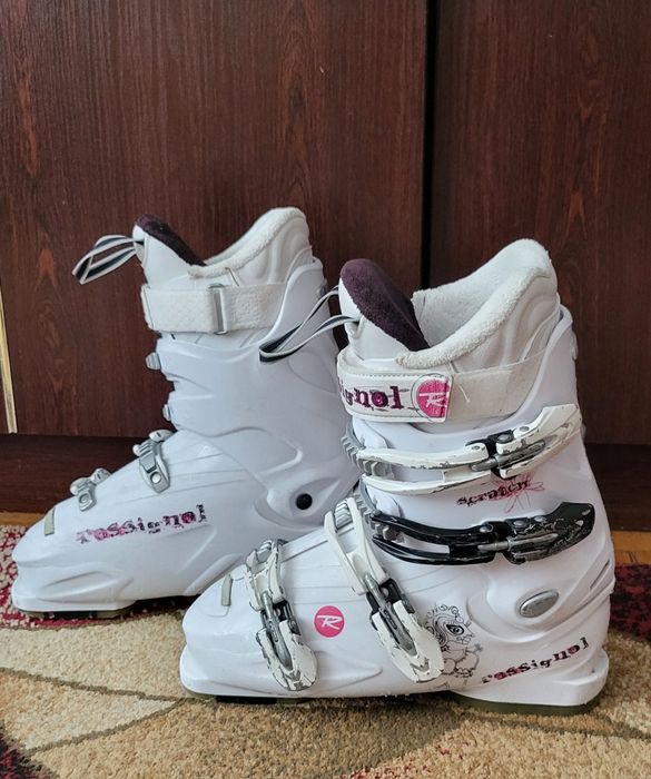 Лижні ботінки Rossignol