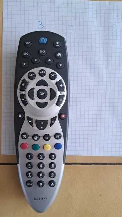 Pilot „n” (Nbox ITI-5800 / recorder / ADB) – oryginalny, sprawny