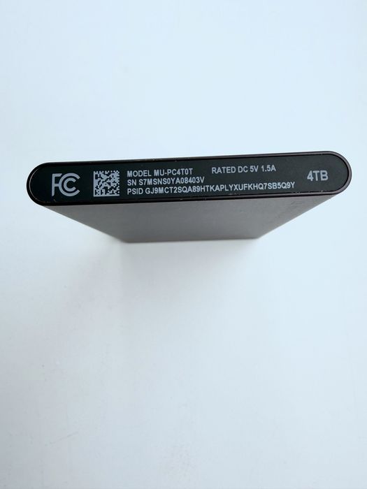 Samsung  T7 4TB, зовнішній SSD диск