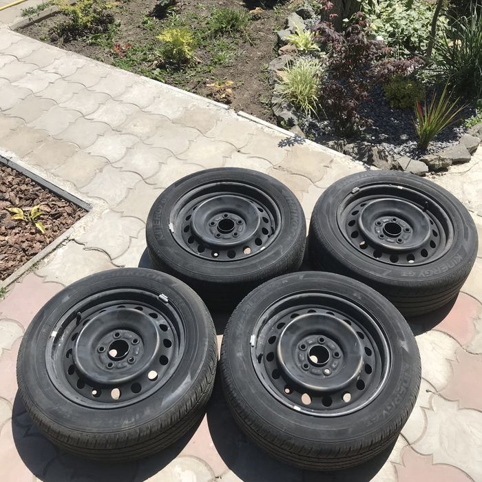 Диски+резина+ковпаки, комплект, отбалансовані, оригінал HONDA 17рік