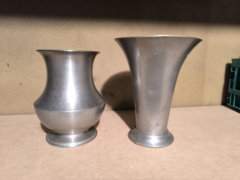 Stare naczynia cynowane sygnatura