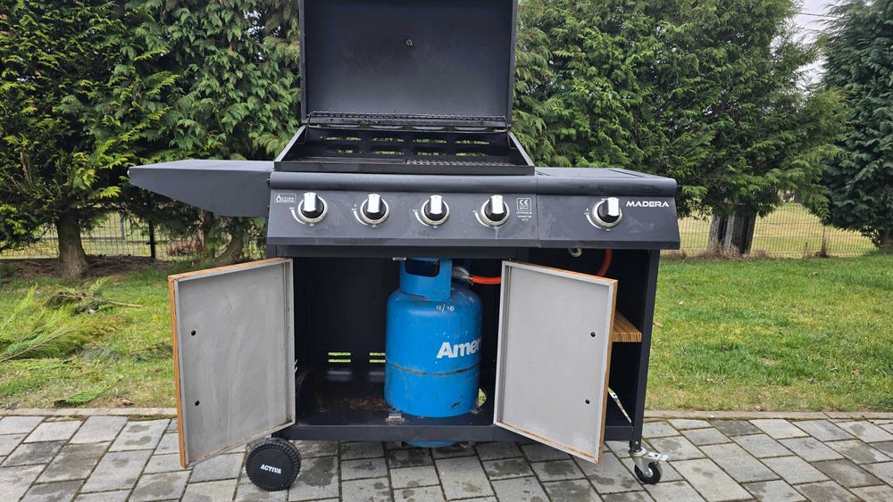 Grill Gazowy Activia