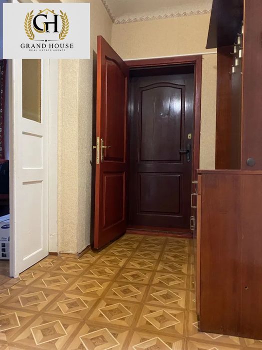 Продам 3-и кімнатну квартиру с.Гірниче.