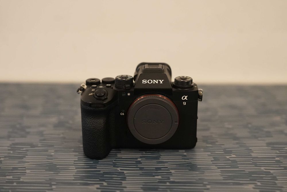 Câmara Fotográfica Sony Alpha 9 Mk3 (Como Nova)