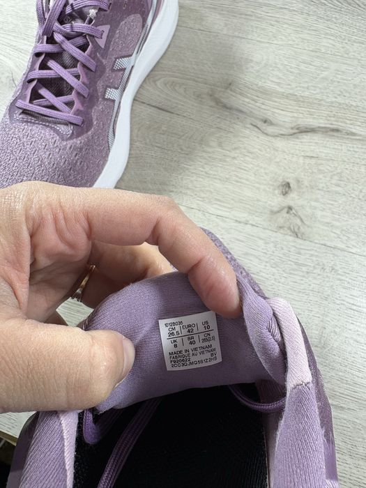 Asics Gel Pulse кросівки на 42 розмір жіночі