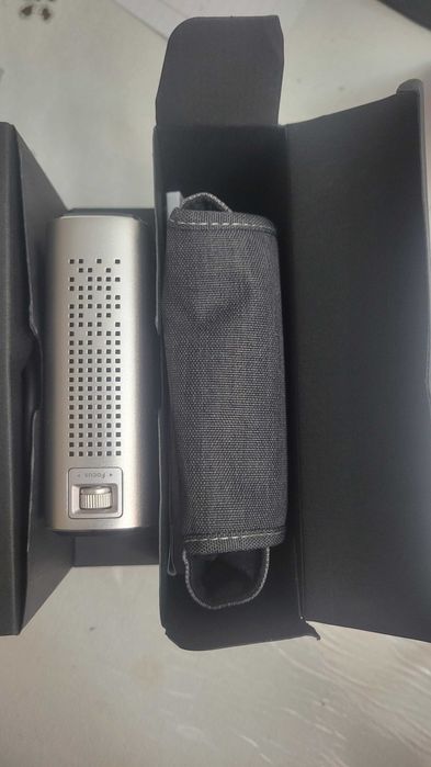 Projetor ASUS ZenBeam E2