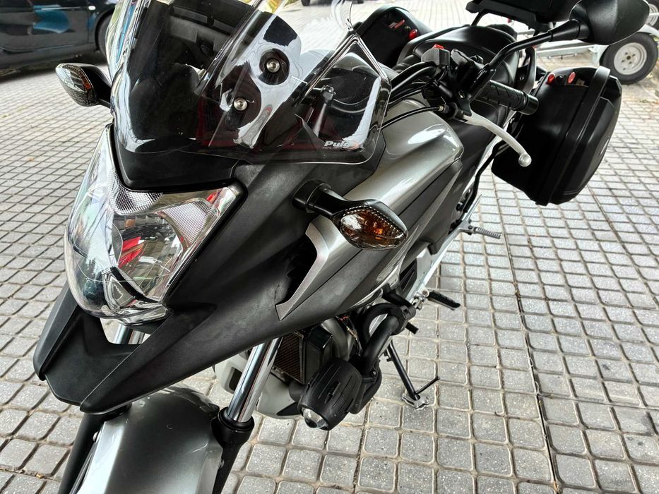 Honda NC700X 2012