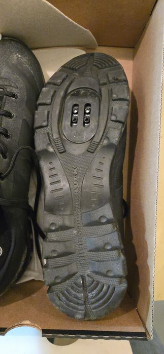 Sapatos encaixe LUCKY