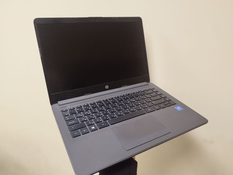Ноутбук 13дюймів  hp20g8 n4020/4Gb/ssd120