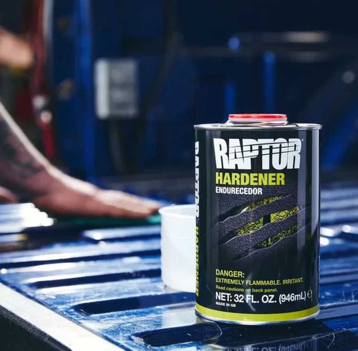 Фарба Raptor UPOL для джипів та пікапів / Захисне покриття 4л Чорна Біла Під колір комплект / краска Раптор Юпол для авто Захист від подряпин та гілок