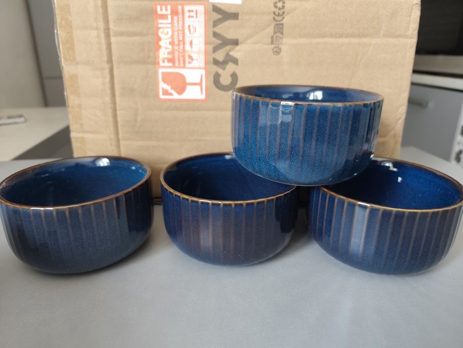 ceramiczne miseczki marki CSYY, wykończone w stylu retro