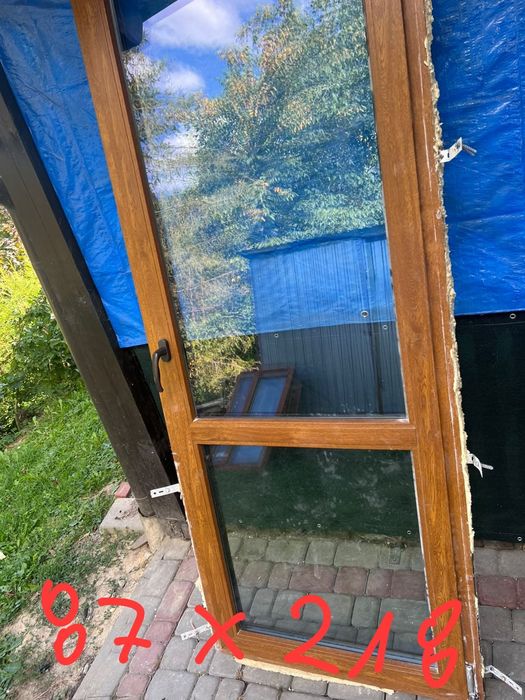 Okna plastikowe złoty dąb
