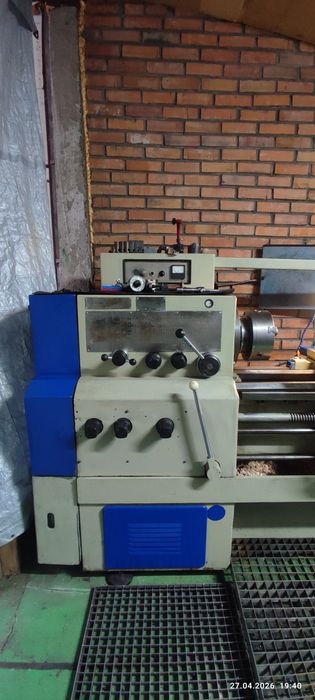 Продам токарно-гвинторізний верстат 16К20 (Гарний стан)