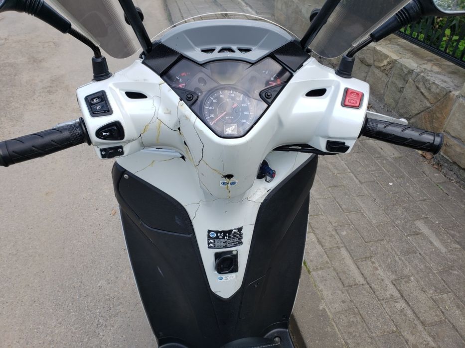 Скутер Honda SH300i