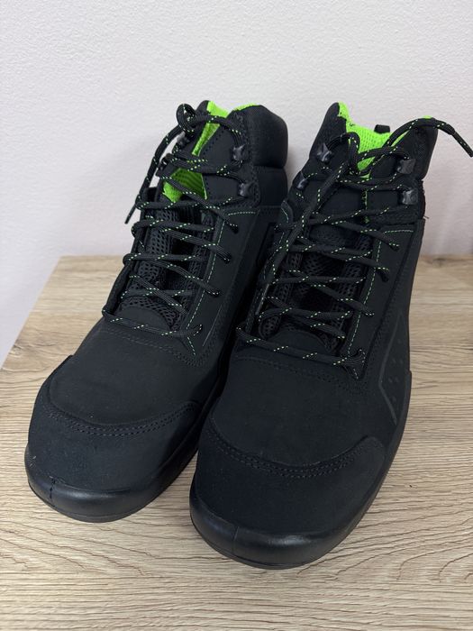 Trzewiki wysokie buty robocze Base z metalowym noskiem