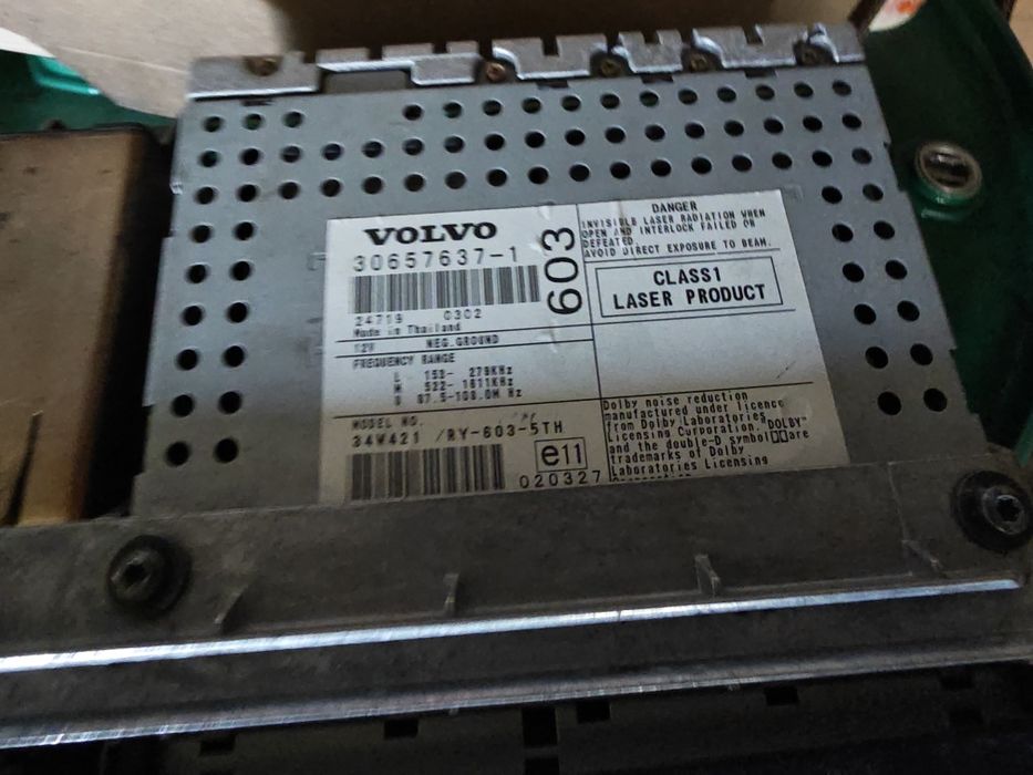 Radio HU-603 do Volvo S60