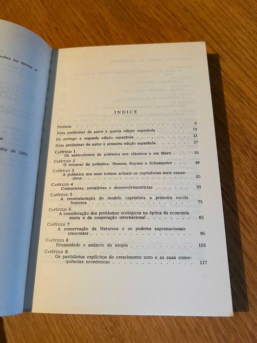 Crítica dos Limites do Crescimento    RAMÓN TAMAMES