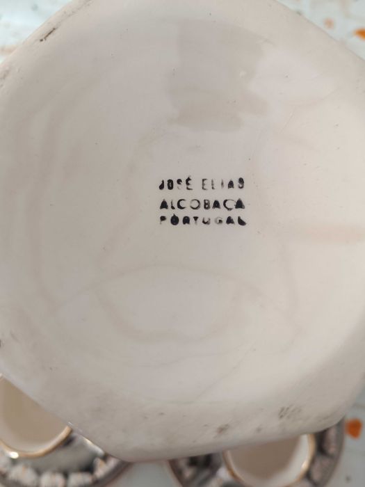 Serviço de café de loiça de Alcobaça