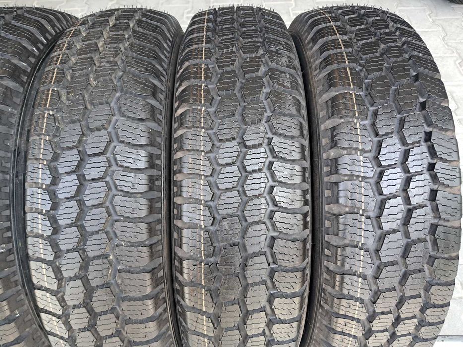 Резина зимова НОВА Fulda 195/75 R16C Conveo Trac 2