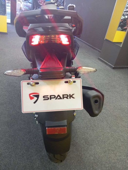 Мотоцикл SPARK SP200R-32