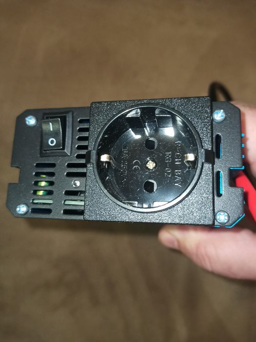 Інвертор перетворювач напруги инвертор TATALIKEN 3000W чистая синусоид