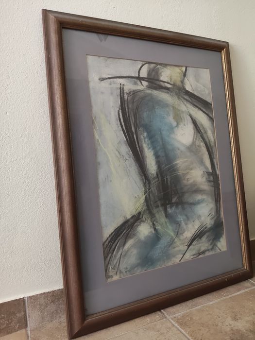 Quadro abstrato de mulher feita a giz