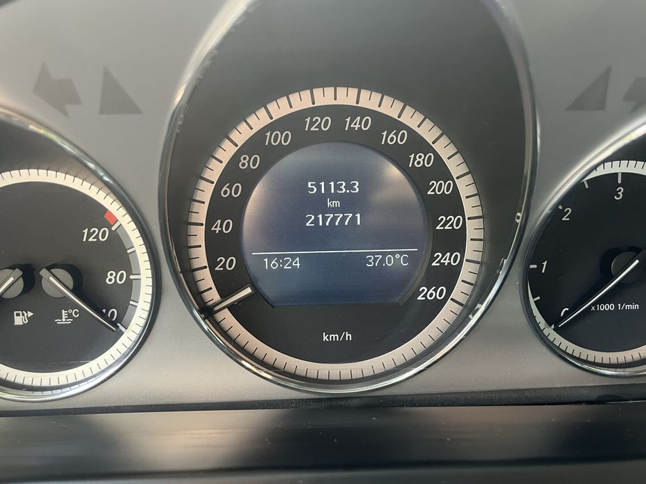 C220 Blue Efficiency531656386943406084