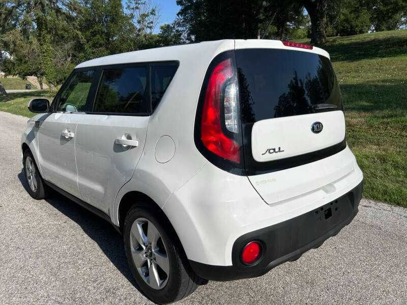 2017    Kia Soul